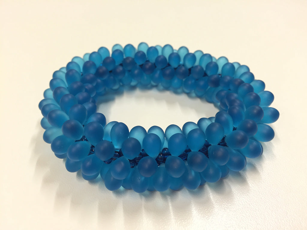 Stunning hand-crafted aqua beaded bracelet