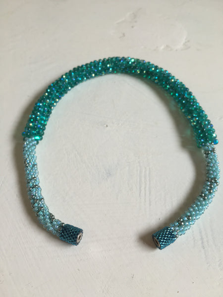 Beautiful hand-crafted necklace in turquoise